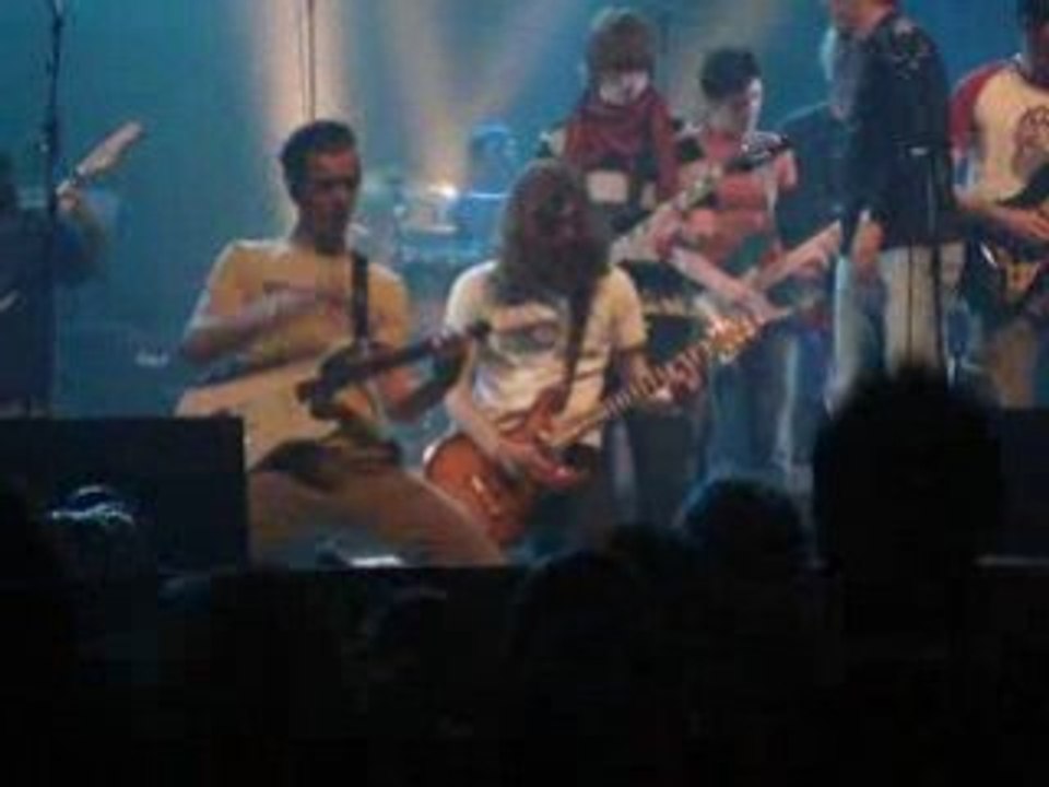 Croche pointée-Seven Nation Army-The Kids aren't Alright