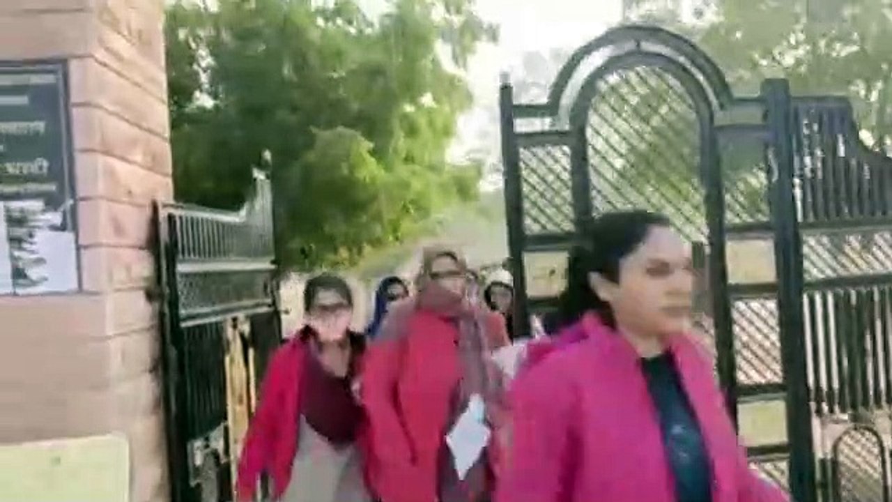 सैकंड ग्रेड शिक्षक भर्ती परीक्षा का ग्रुप सी का जीके पेपर निरस्त