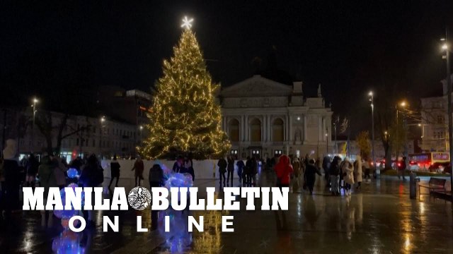Ukraine's Lviv gets ready for holiday season despite blackouts
