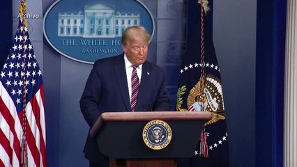 Trump no debería volver a cargos públicos, dice informe sobre asalto al capitolio