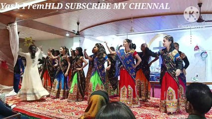 Dekho  Taraa  dekho Taraa Purab me chamka Hain Tara