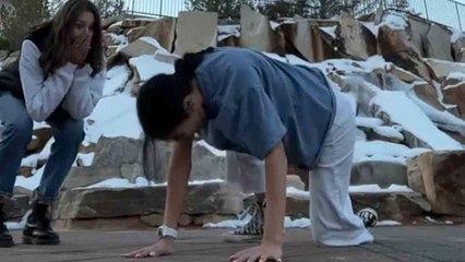TikTok dance goes wrong - a girl crazily hits her feet!