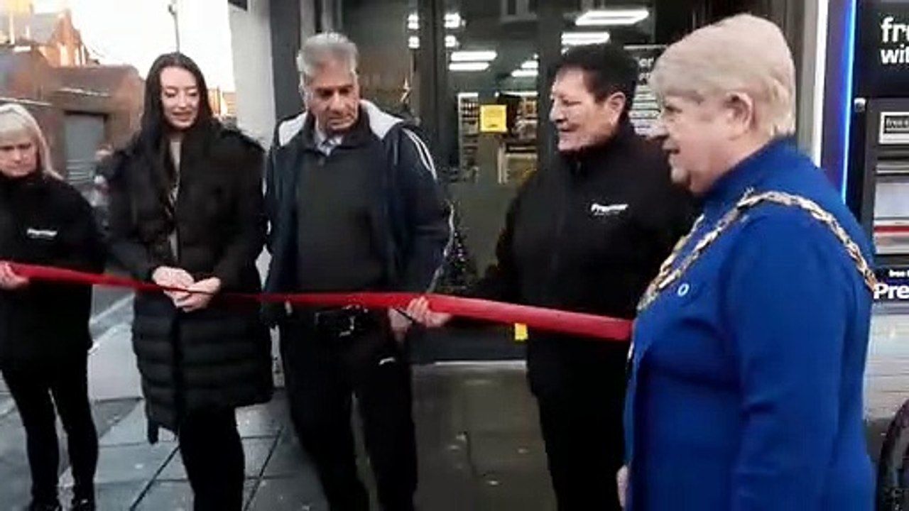 Retailer Ray comes out of retirement to reopen...