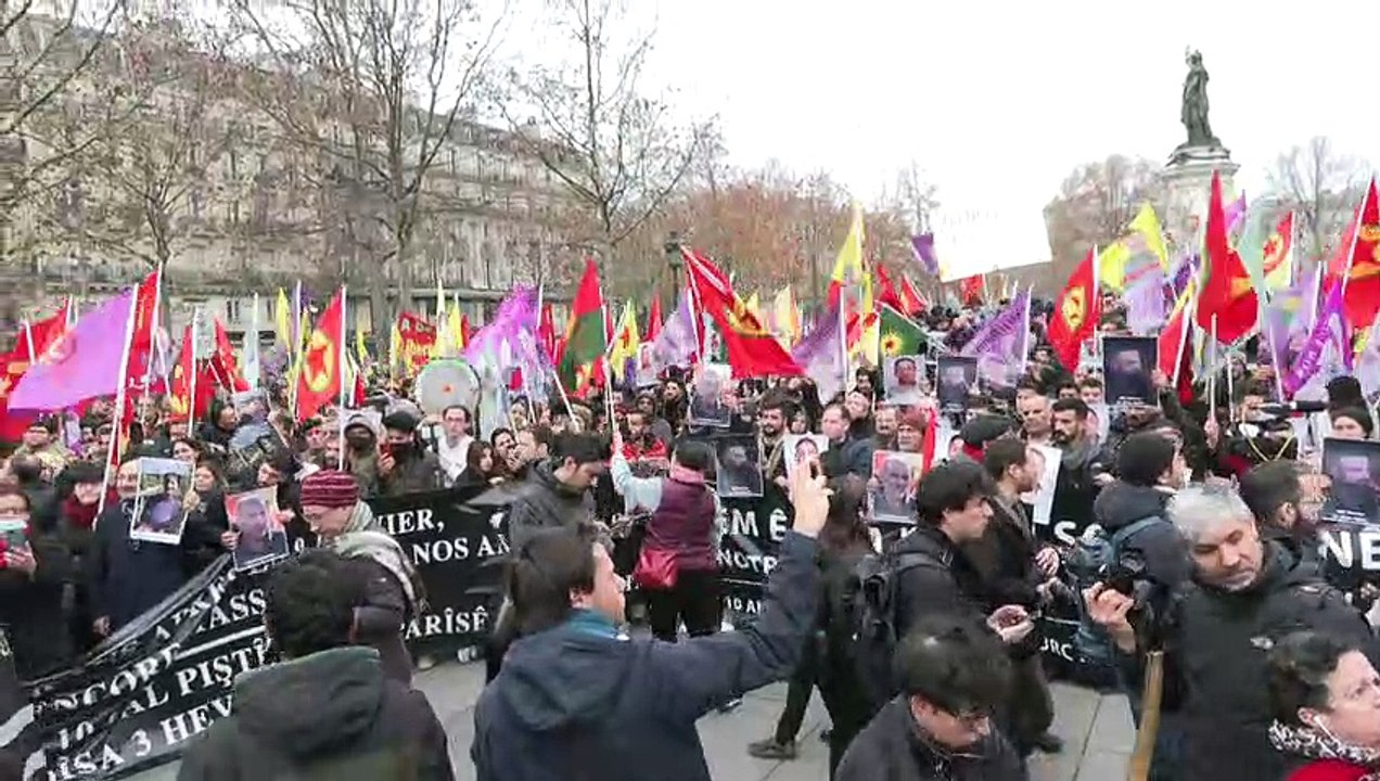 Kurden machen Türkei für Anschläge in Frankreich mitverantwortlich