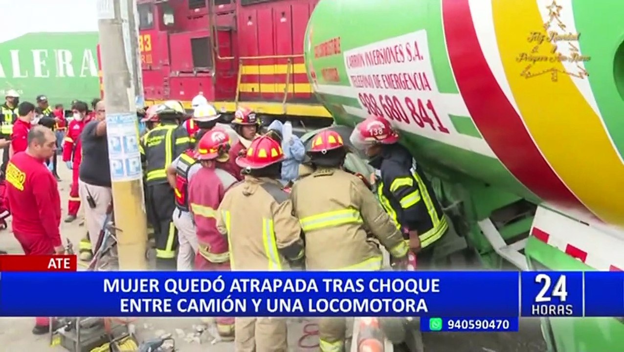 Mujer pierde una pierna tras quedar atrapada debajo de camión que chocó contra tren en Ate