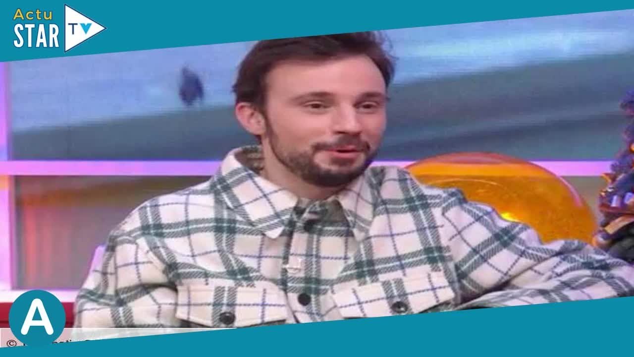 Tom Villa : l'étonnant sujet que va devoir éviter l’humoriste lors du repas de Noël (ZAPTV)