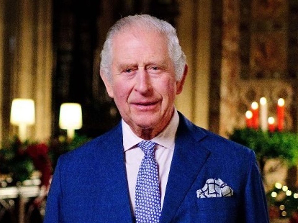 Erste Weihnachtsansprache: König Charles III. würdigt die Queen
