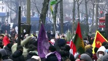 Manifestaciones pacíficas y disturbios tras el tiroteo contra kurdos en París