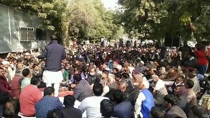 नाबालिग को ढूंढने के नाम पर पुलिसकर्मी खा गए 2.80 लाख के पनीर पकौडे, सस्पेंड