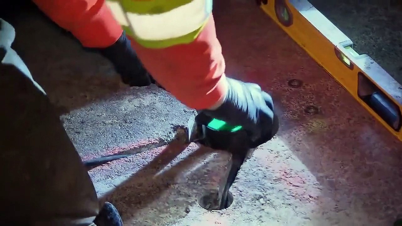 Heavy Rescue - 401 - Se5 - Ep06 - No Room For Error HD Watch HD Deutsch