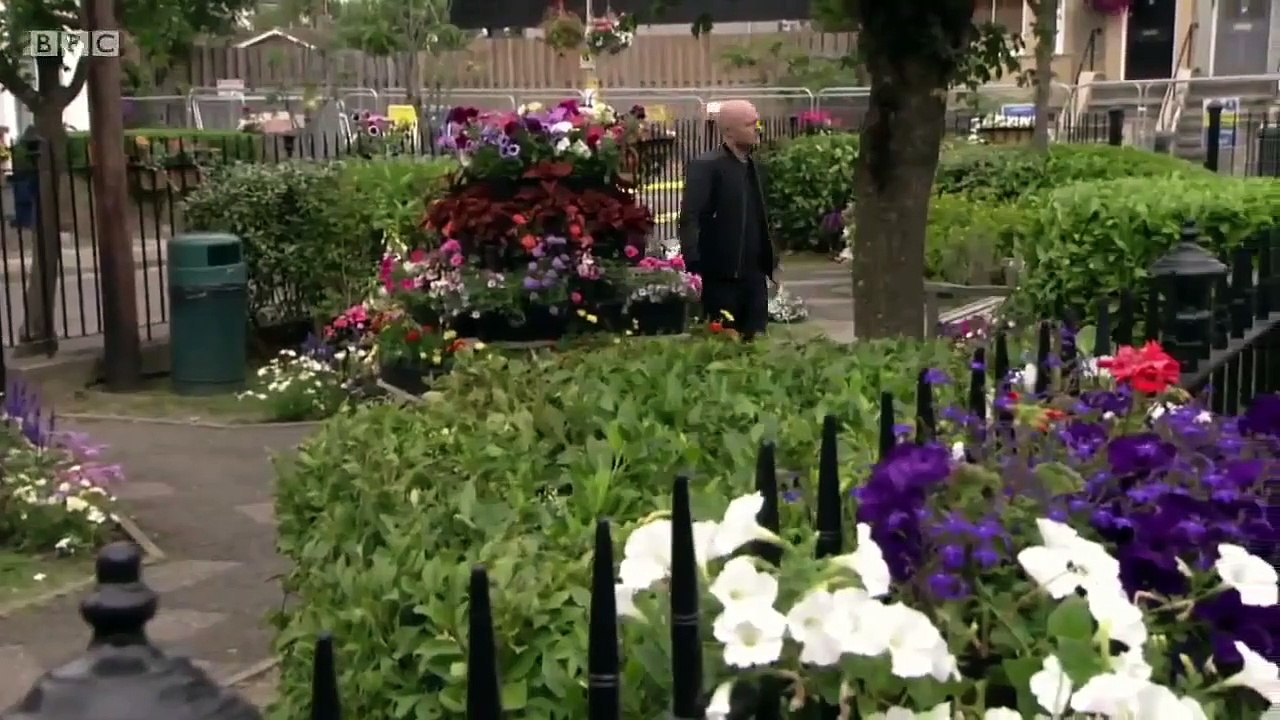 EastEnders - Se33 - Ep136 - Monday 28th August 2017 HD Watch HD Deutsch