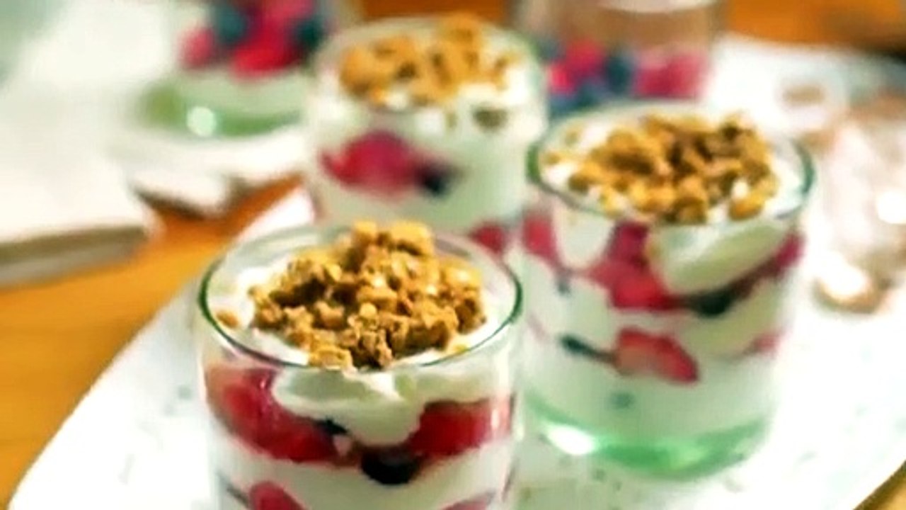 Martina's Table - Se1 - Ep03 - Christmas Brunch with Friends HD Watch HD Deutsch