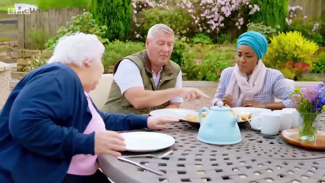 Nadiya's British Food Adventure - Se1 - Ep02 - Peak District HD Watch HD Deutsch