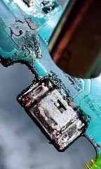 Samsung j4 plus charging port