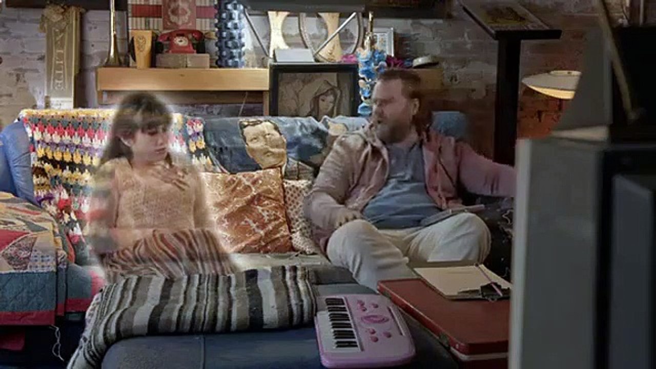 Deadbeat - Se2 - Ep01 - The Ex-orcism HD Watch HD Deutsch