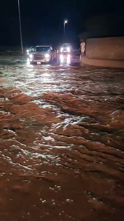 Ras Al Khaimah - fast-moving streams