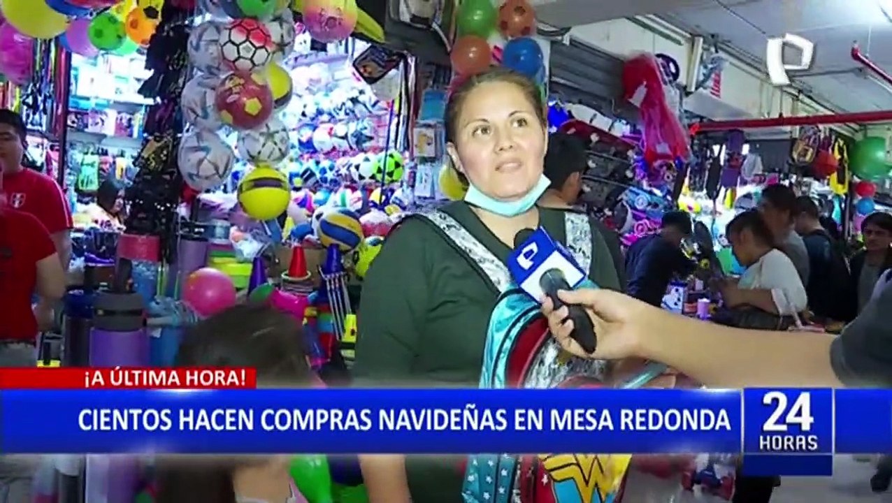 ¡Regalos de última hora! Miles de personas llegan a Mesa Redonda para comprar los obsequios