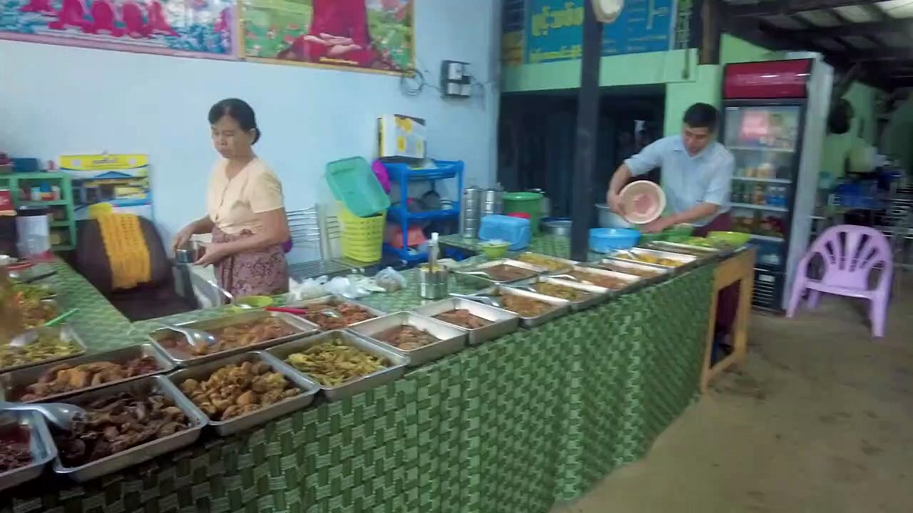 Burmese model shows you her daily life