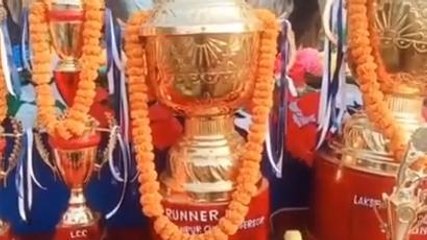 বাঁকুড়াঃ মহাসমারোহে ক্রিকেট টুর্নামেন্টের ফাইনাল খেলা