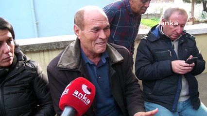 Denizlili çiftçi elinde kalan kekikleri yakarak isyan etti: "Doysun böyle zenginler, istemiyorum böyle piyasa, devlet"