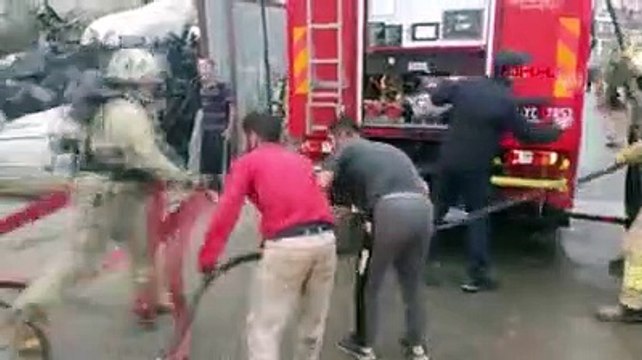 Maltepe'de işçilerin kaldığı konteynerde yangın