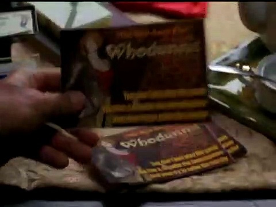 Roman noir : Les jeux sont faits Bande-annonce (EN)