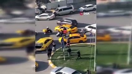 'Yakın mesafeye gitmem' deyince çıldırdı, taksinin camlarını paramparça etti
