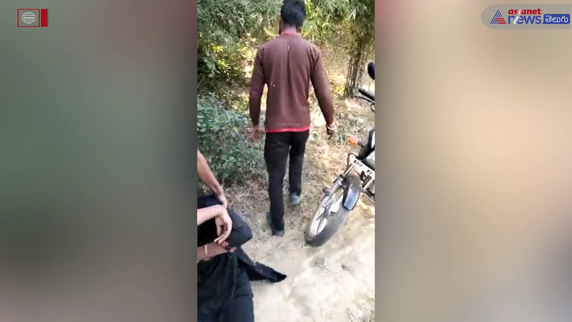 మధ్య ప్రదేశ్ లో ఘోరం... ప్రియురాలిని క్రూరంగా చితకబాదిన దుర్మార్గుడు