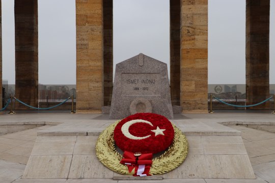 İsmet İnönü vefatının 49’uncu yılında anıldı