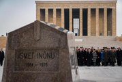 İsmet İnönü 49'uncu Ölüm Yıldönümünde Anıtkabir'de Anıldı