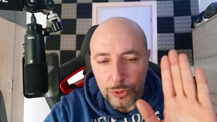 I dromedari fuggono dal presepe vivente e festeggiano per le strade!