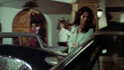 Les Invitations dangereuses Bande-annonce (EN)