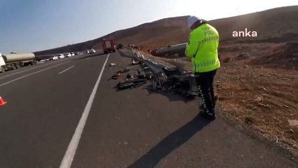 İRAN PLAKALI TANKER IĞDIR'DA ŞARAMPOLE YUVARLANDI 1 ÖLÜ