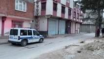 GAZİANTEP - Husumetli aileler arasındaki kavgada 3 kişi yaralandı