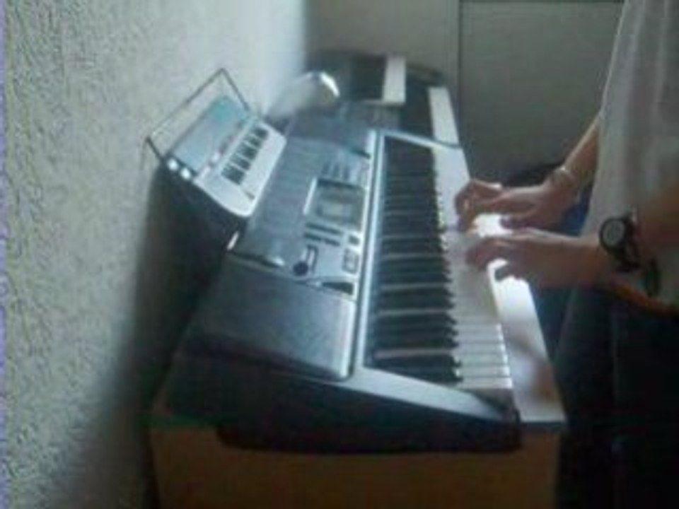Metal gears solid 2 main theme au piano