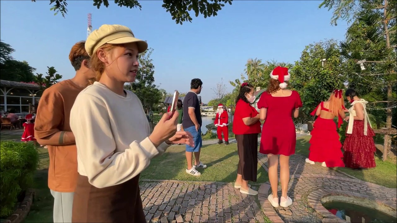 Merry Christmas at Pancheeva Cafe English style in Sai Noi District Nonthaburi Thailand