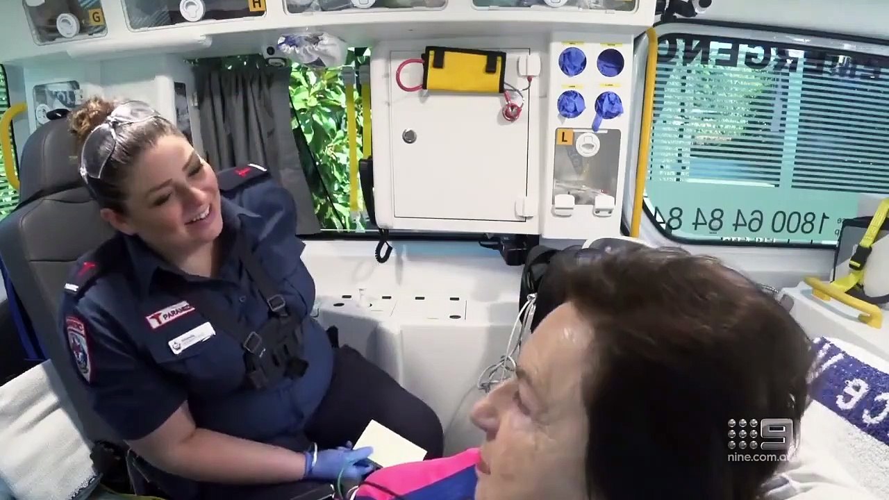 Paramedics - Se2 - Ep14 HD Watch HD Deutsch