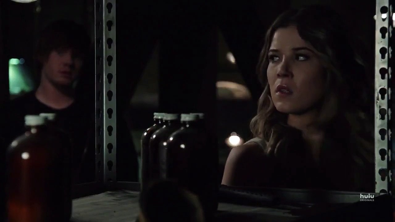 Freakish - Se2 - Ep10 - Turning HD Watch HD Deutsch