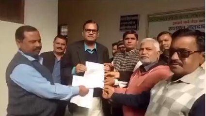 बिजनौरःब्राह्मण सभा ने प्रधानमंत्री के नाम संबोधित ज्ञापन उपजिलाधिकारी को सौंपा