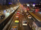 İstanbul'da haftanın ilk iş gününde trafik yoğunluğu oluştu