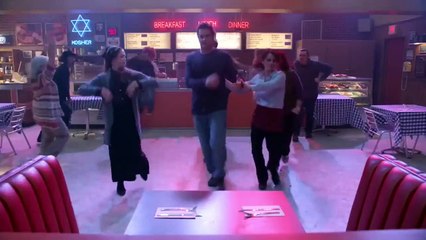 Raising Hope - Se3 - Ep21 - Burt Mitzvah - The Musical HD Watch HD Deutsch