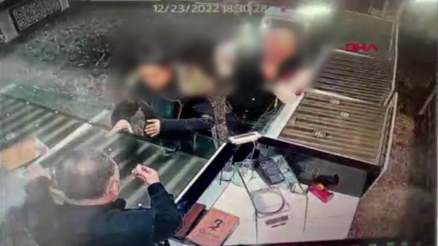 'Sahte bilezikle' kuyumcuyu dolandırdılar