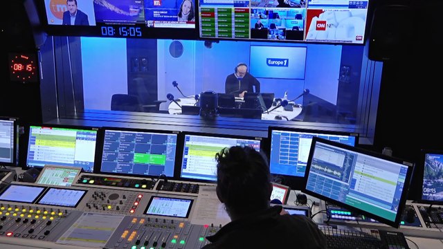 SNCF : «On est face à une société bloquée dans ses administrations publiques», analyse Jean Viard