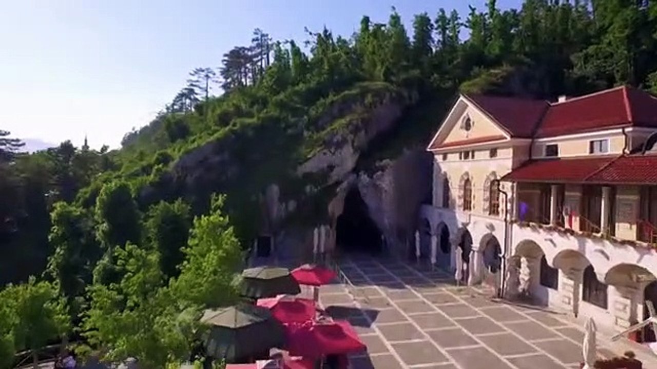 Underground Marvels - Se1 - Ep01 - Secrets of the Rock HD Watch HD Deutsch