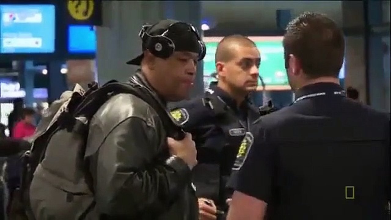 Border Security - Canada's Front Line - Se1 - Ep05 HD Watch HD Deutsch