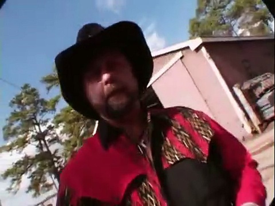 Anthony Bourdain's a Cook's Tour - Se2 - Ep12 - My Friend Linh HD Watch HD Deutsch