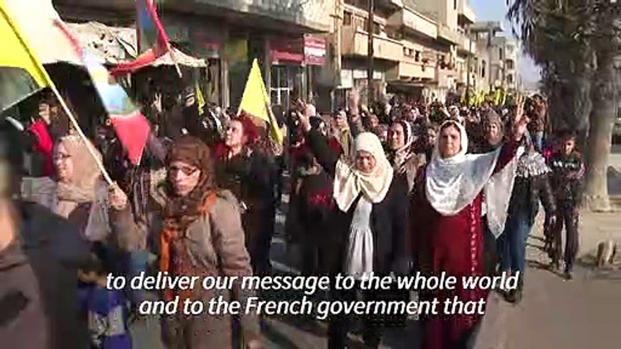 Hundreds of Syrian Kurds protest against Paris shooting attack