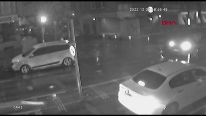 İSTANBUL- BAĞCILAR'DA EĞLENCE MEKANINA UZİ'Lİ SALDIRI