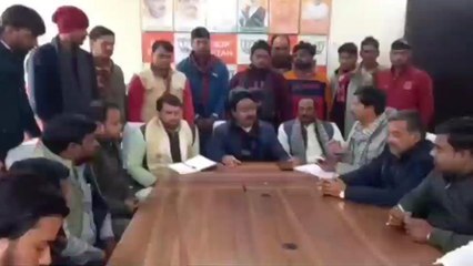 एटा: भाजपा युवा मोर्चा ने भाजपा कार्यालय पर प्रेसवार्ता का किया आयोजन