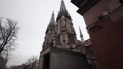 Kiev'de halk, Rus saldırılarının arttığı Herson'a gönderilmek üzere insani yardım topluyor